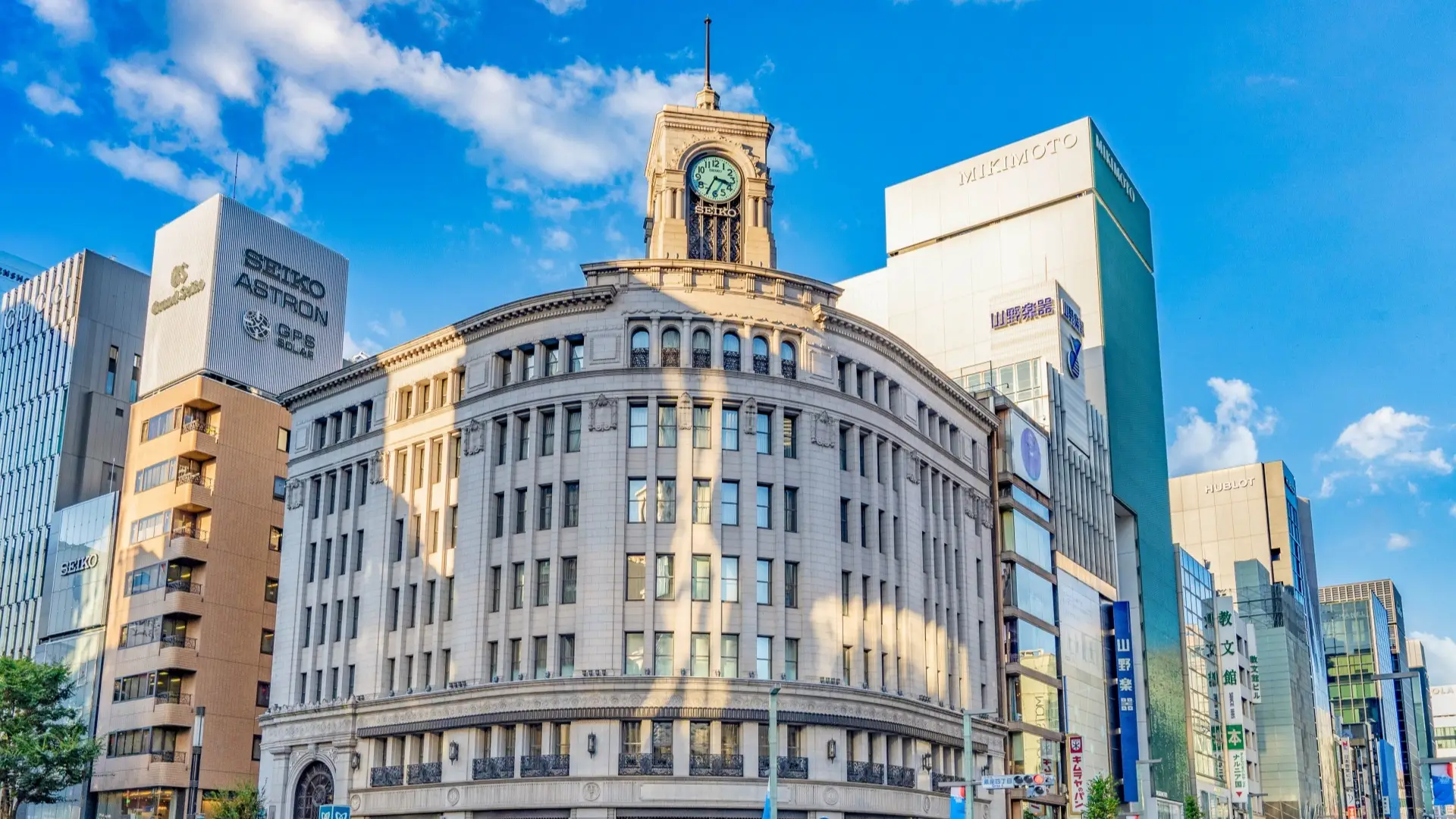 なぜ私たちは銀座を離れ、新しいクリニックへ移転するのか ― 患者さんの安心を追求した決断 ―